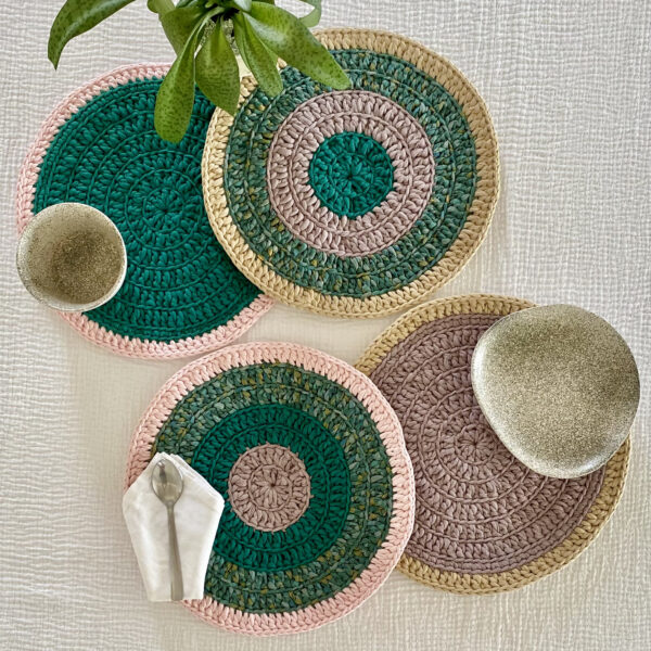 Image of Set of 4 Round Crochet Placemats / Dining Mats Green Pink