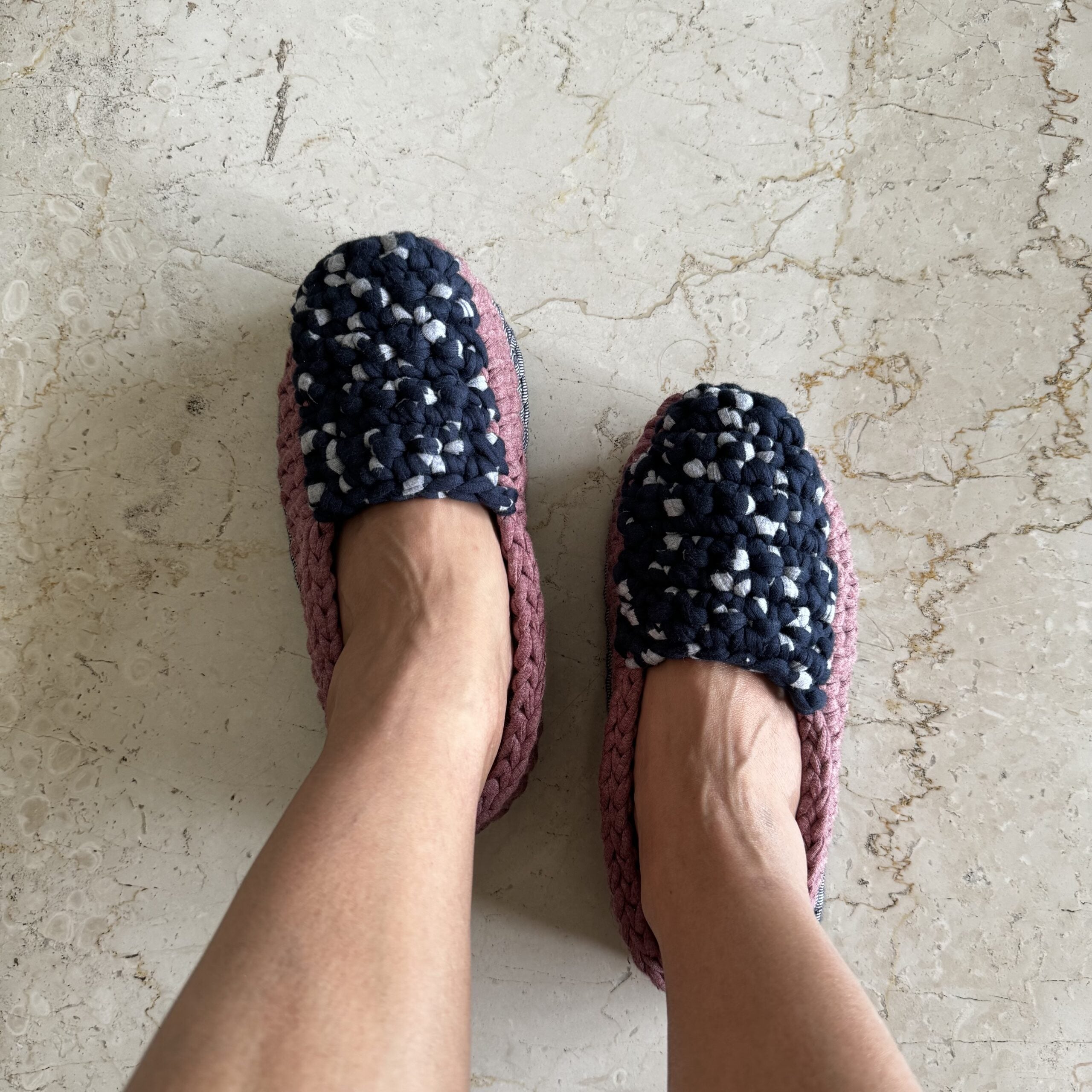 Image of Indoor Shoes Unisex Old rose Navy Grey
