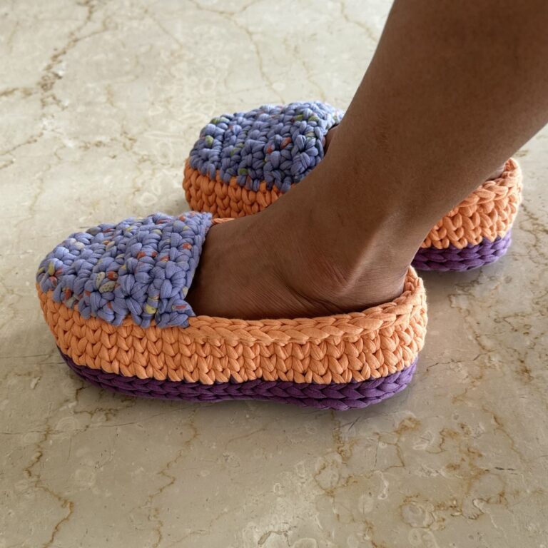 Image of Indoor Shoes Unisex Purple Peach