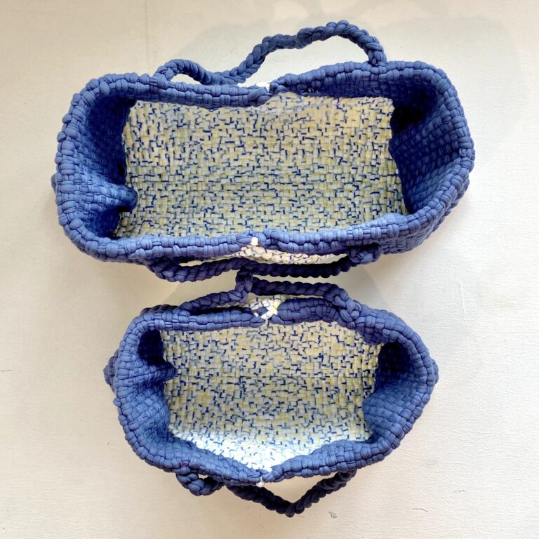 Image of Clutch bag | Planter bag | Size: large | Blue, White