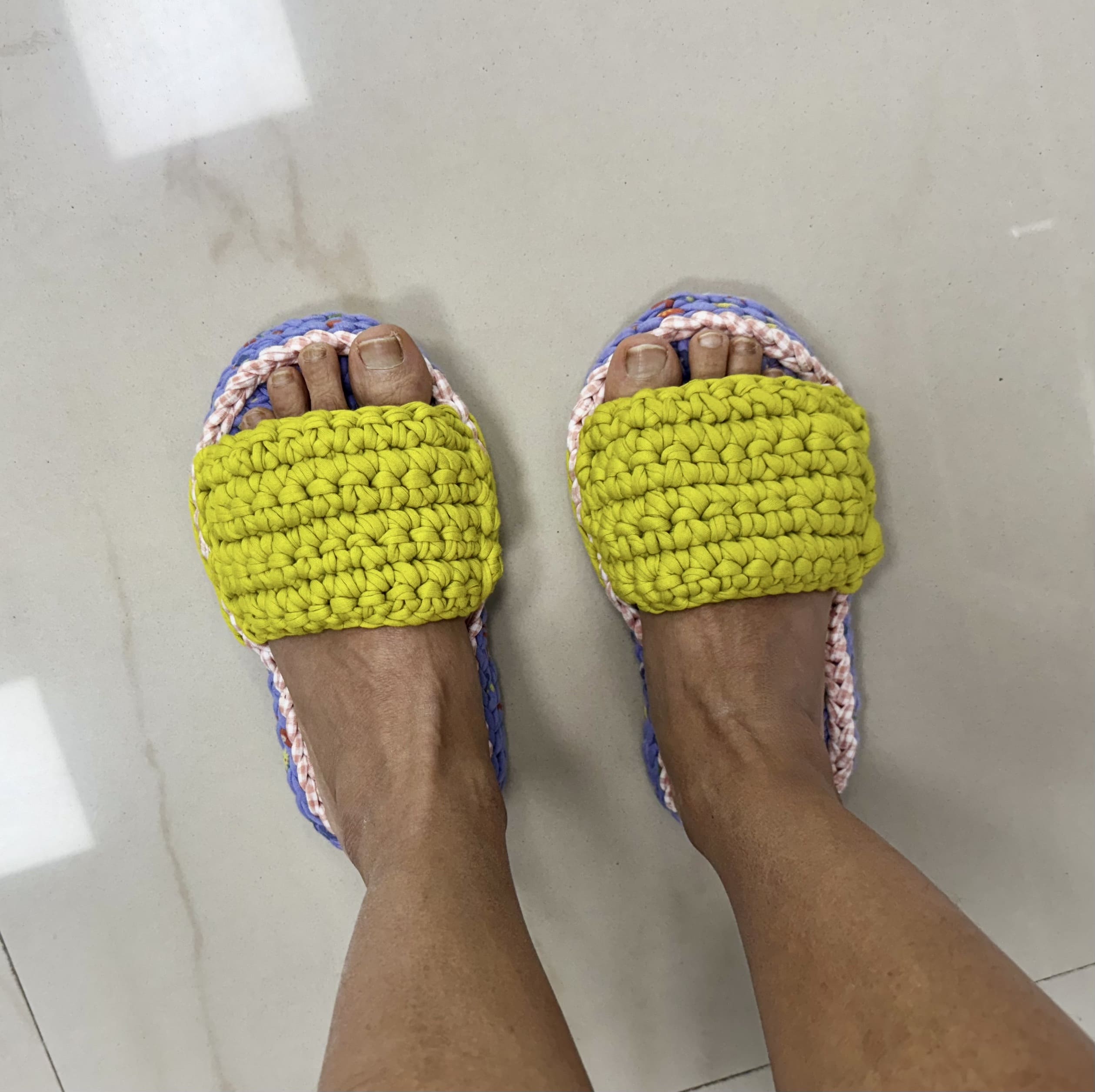 Image of Indoor Slippers Unisex| Purple, Olive