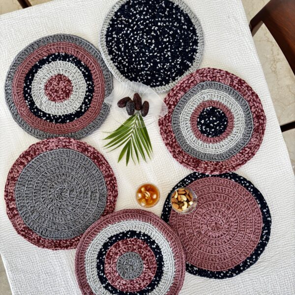 Image of Set of 6 Round Crochet Placemats / Dining Mats Old rose, Grey, Burgundy, Silver grey, Navy