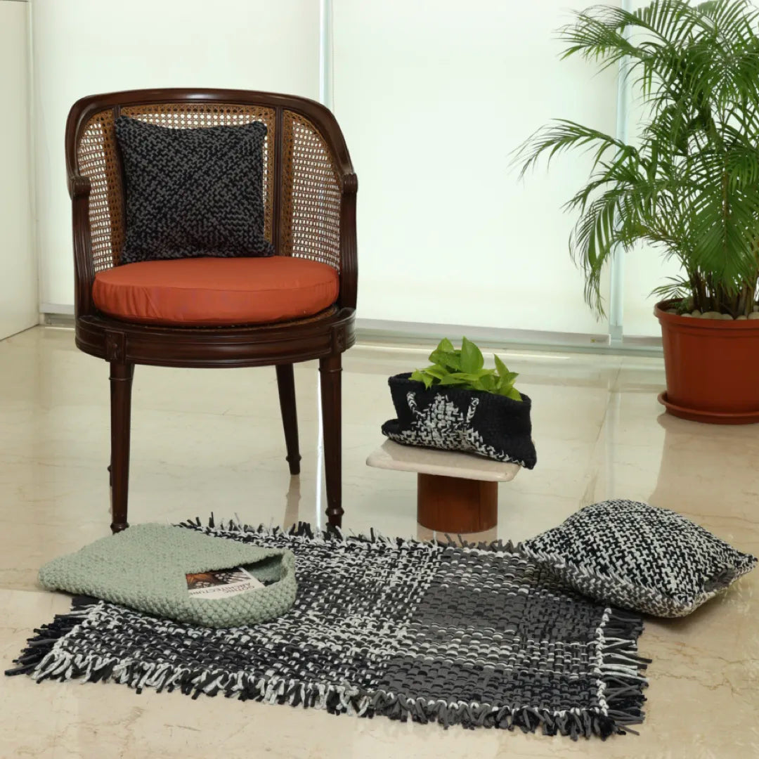 Image of Tassel Floor Rug / Throw Charcoal Grey Silver Grey