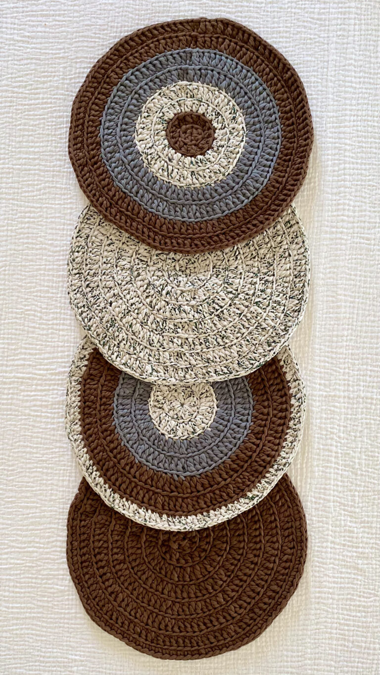 Image of Set of 4 Round Crochet Placemats / Dining Mats Brown Grey