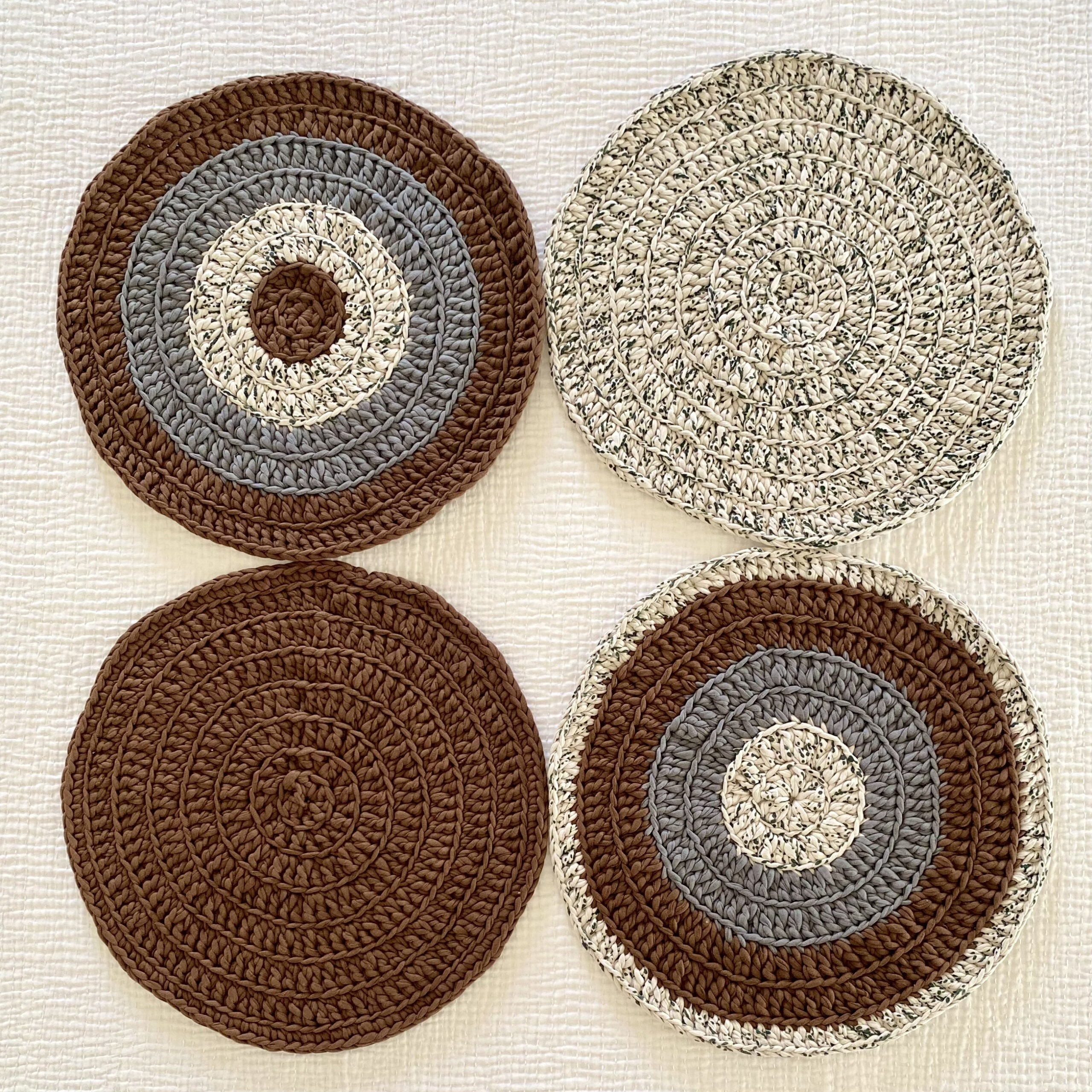 Image of Set of 4 Round Crochet Placemats / Dining Mats Brown Grey