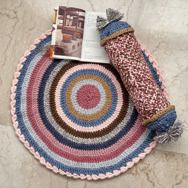 Image of Round Crochet Floor Rug Pink, Denim blue, Brown, Beige, Navy, Off white