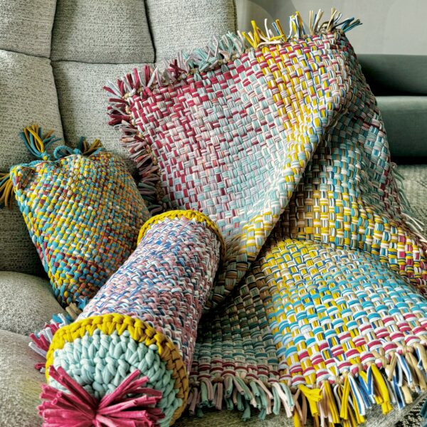 Image of Tassel Floor Rug / Throw Coral, Blue, Light Pink, Yellow, Beige, Light Grey