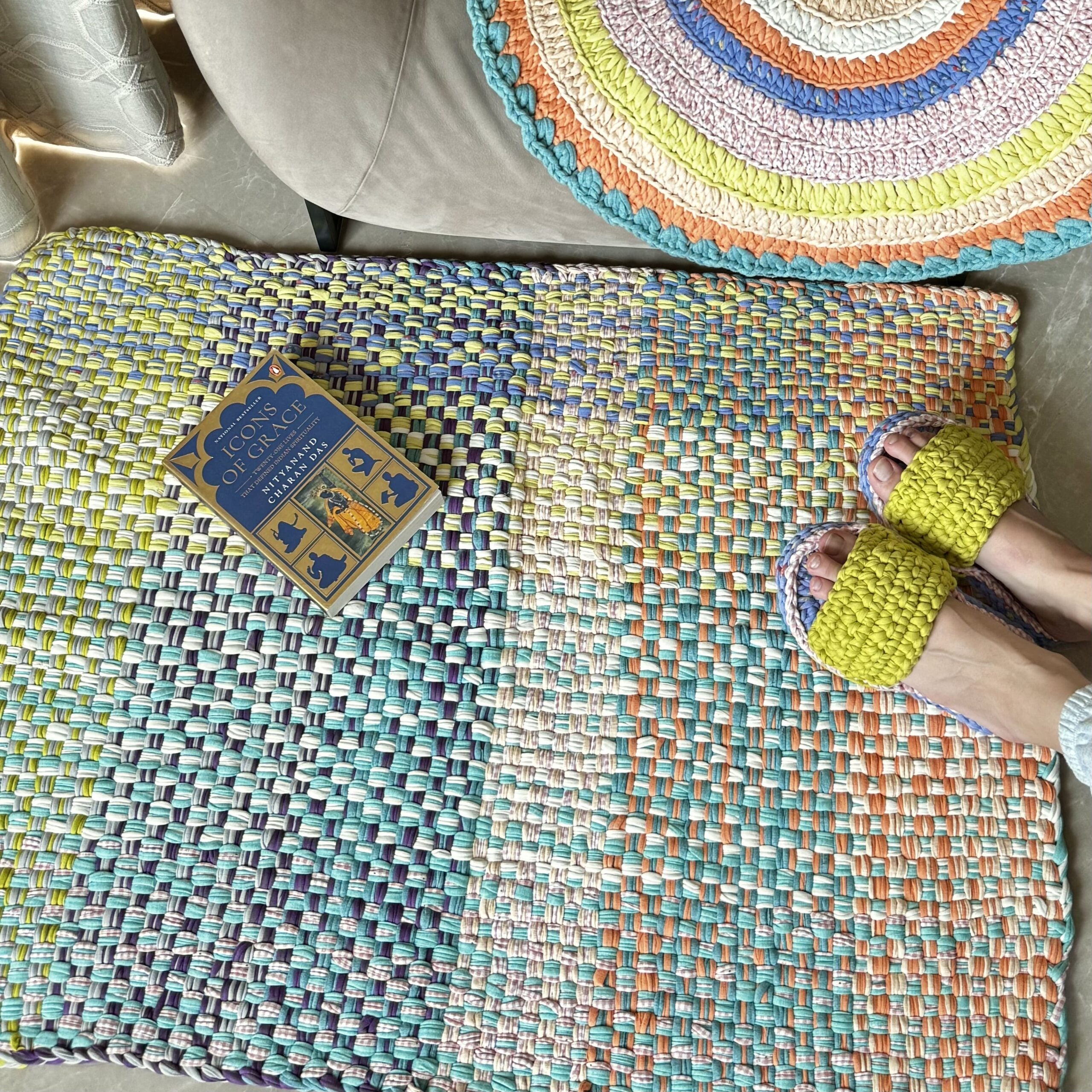 Image of Braided Edged Floor Rug / Throw | Green, Sea Green, Purple, Peach, Off White