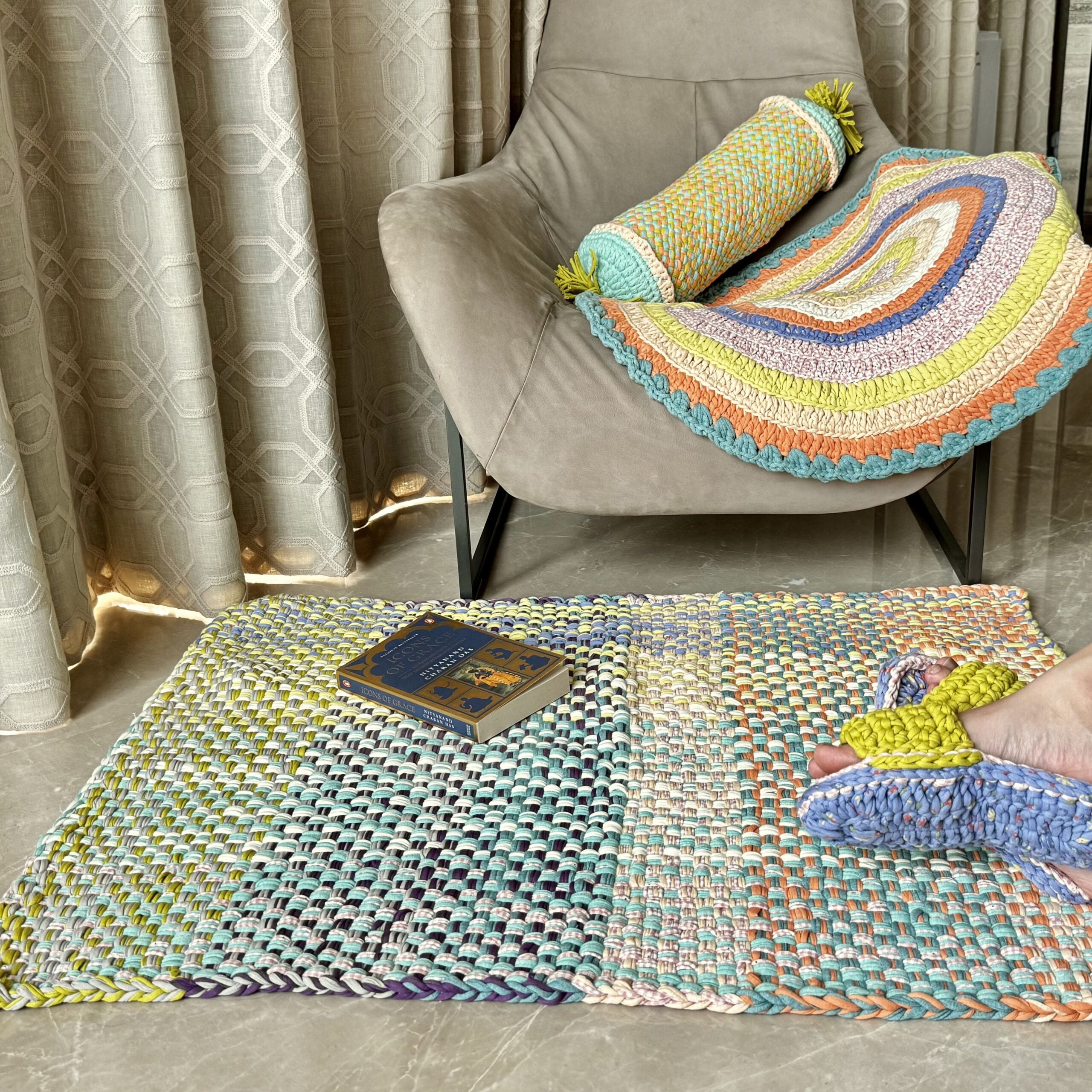 Image of Braided Edged Floor Rug / Throw | Green, Sea Green, Purple, Peach, Off White