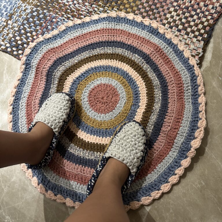 Image of Round Crochet Floor Rug Pink, Denim blue, Brown, Beige, Navy, Off white