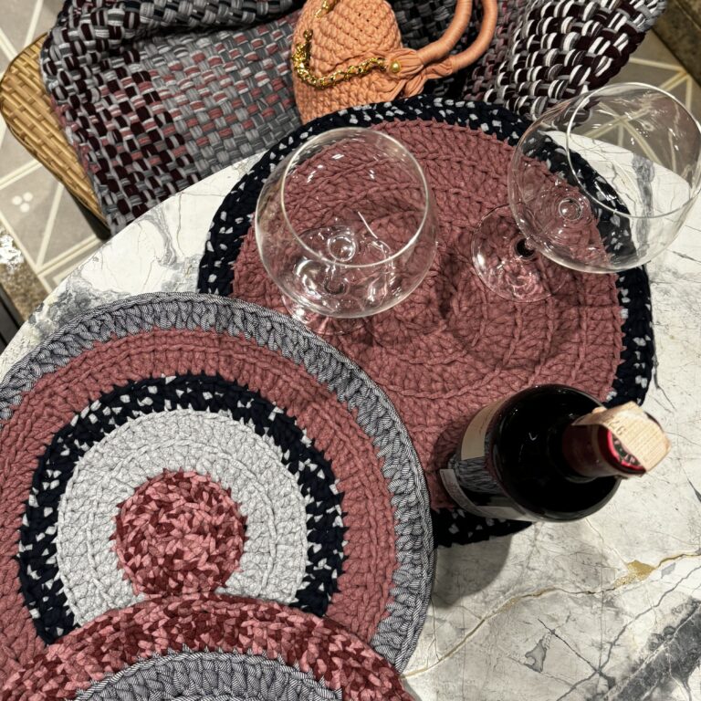 Image of Set of 6 Round Crochet Placemats / Dining Mats Old rose, Grey, Burgundy, Silver grey, Navy