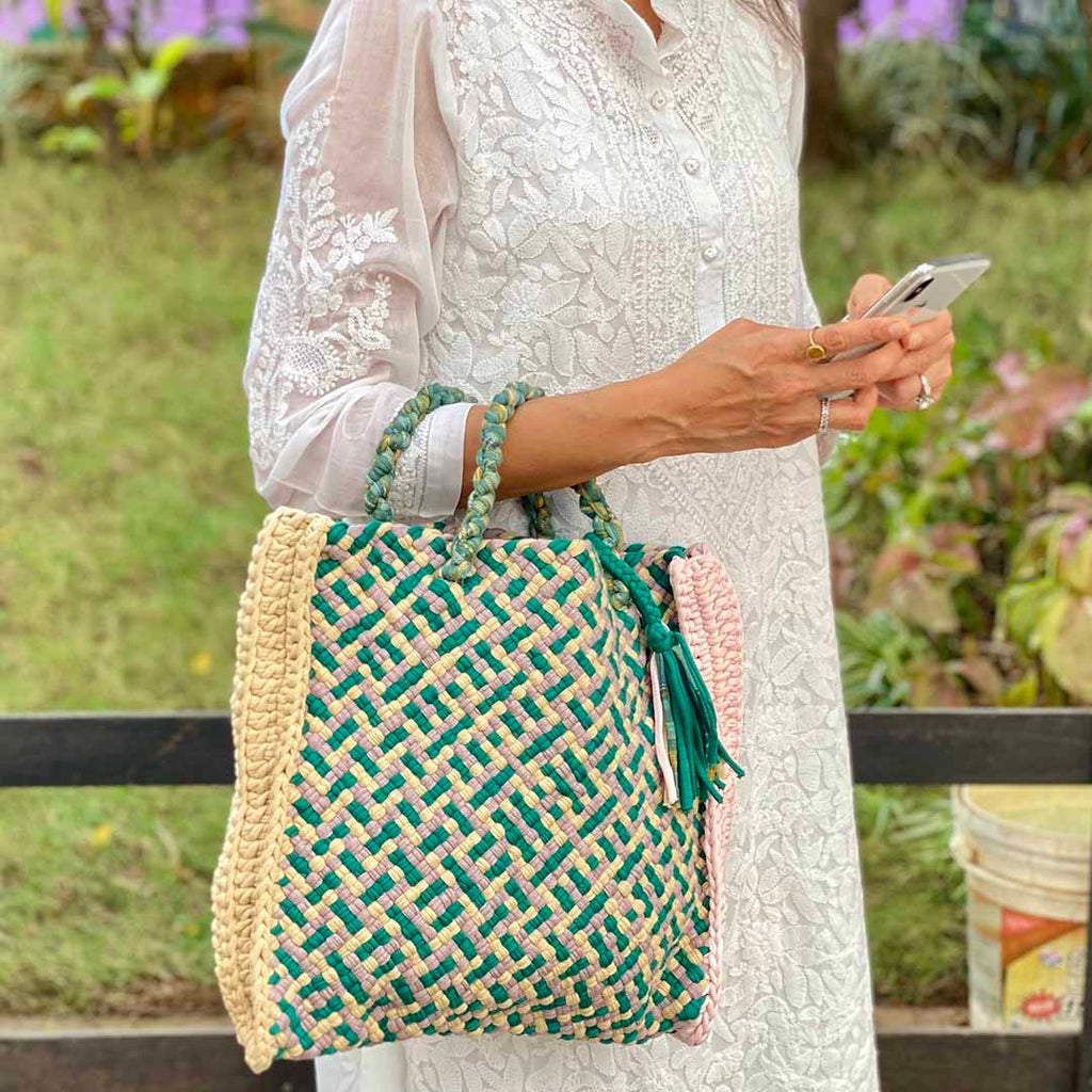 Hand Tote / Tiffin Bags Green Pink Color | Hand carry