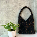 Macrame criss-cross / Macrame Shoulder Tote Black Sprinkle| Shoulder carry