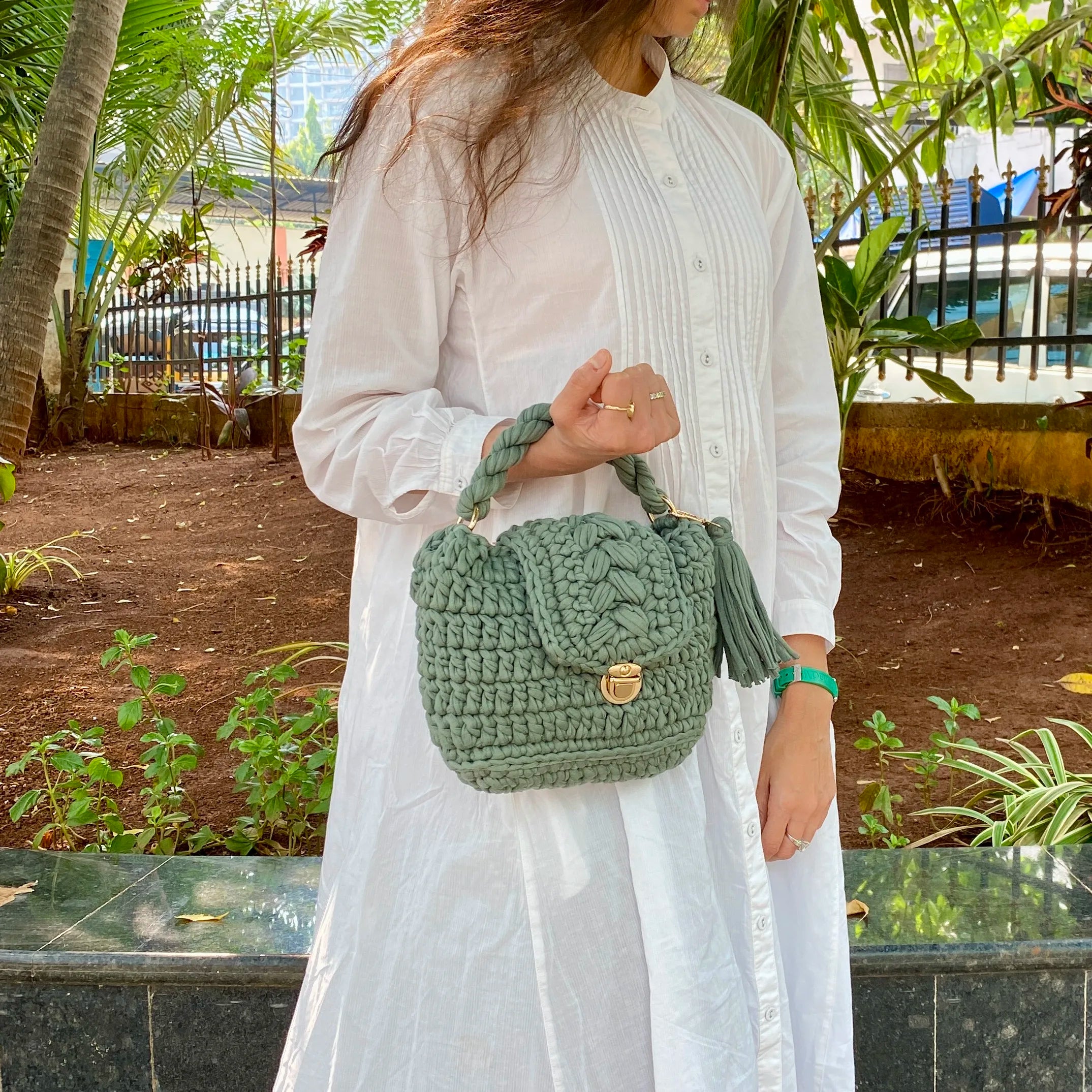 Image of Crochet purse Khaki | Hand carry