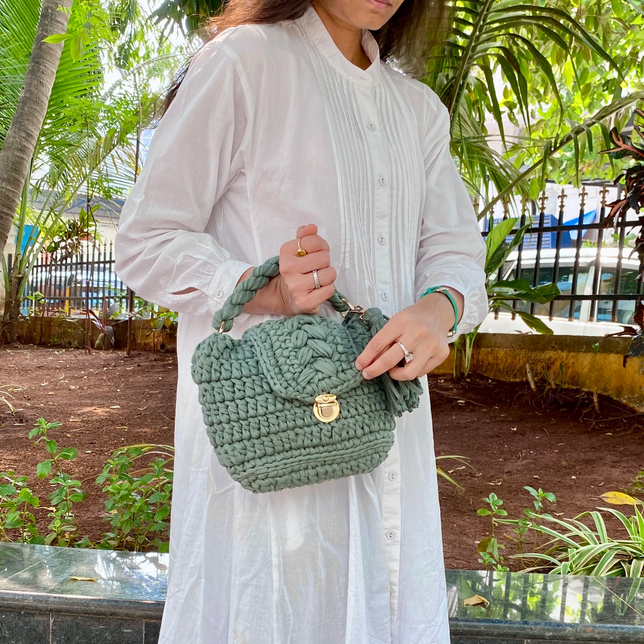 Image of Crochet purse Khaki | Hand carry
