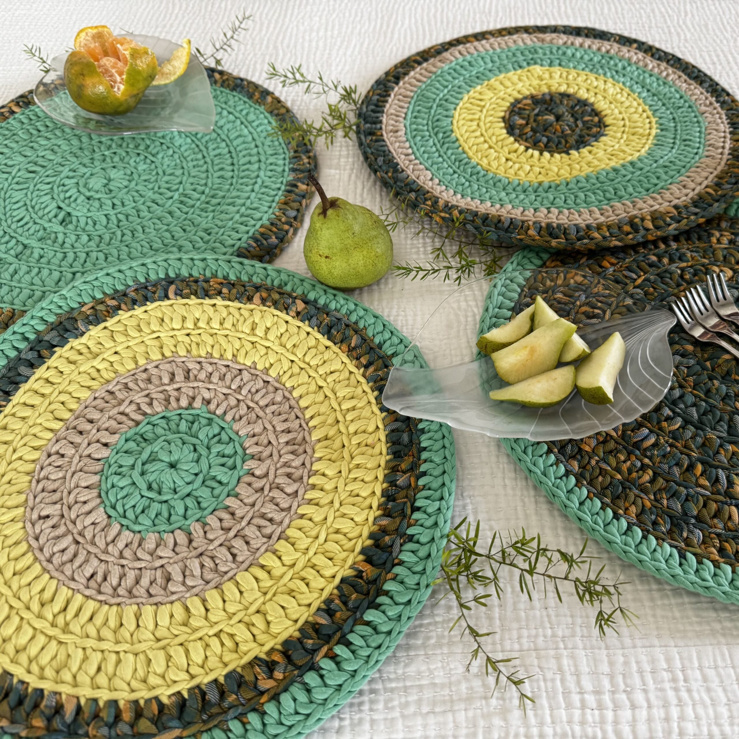 Image of Set of 4 Round Crochet Placemats / Dining Mats Sea green, Beige, Lemon