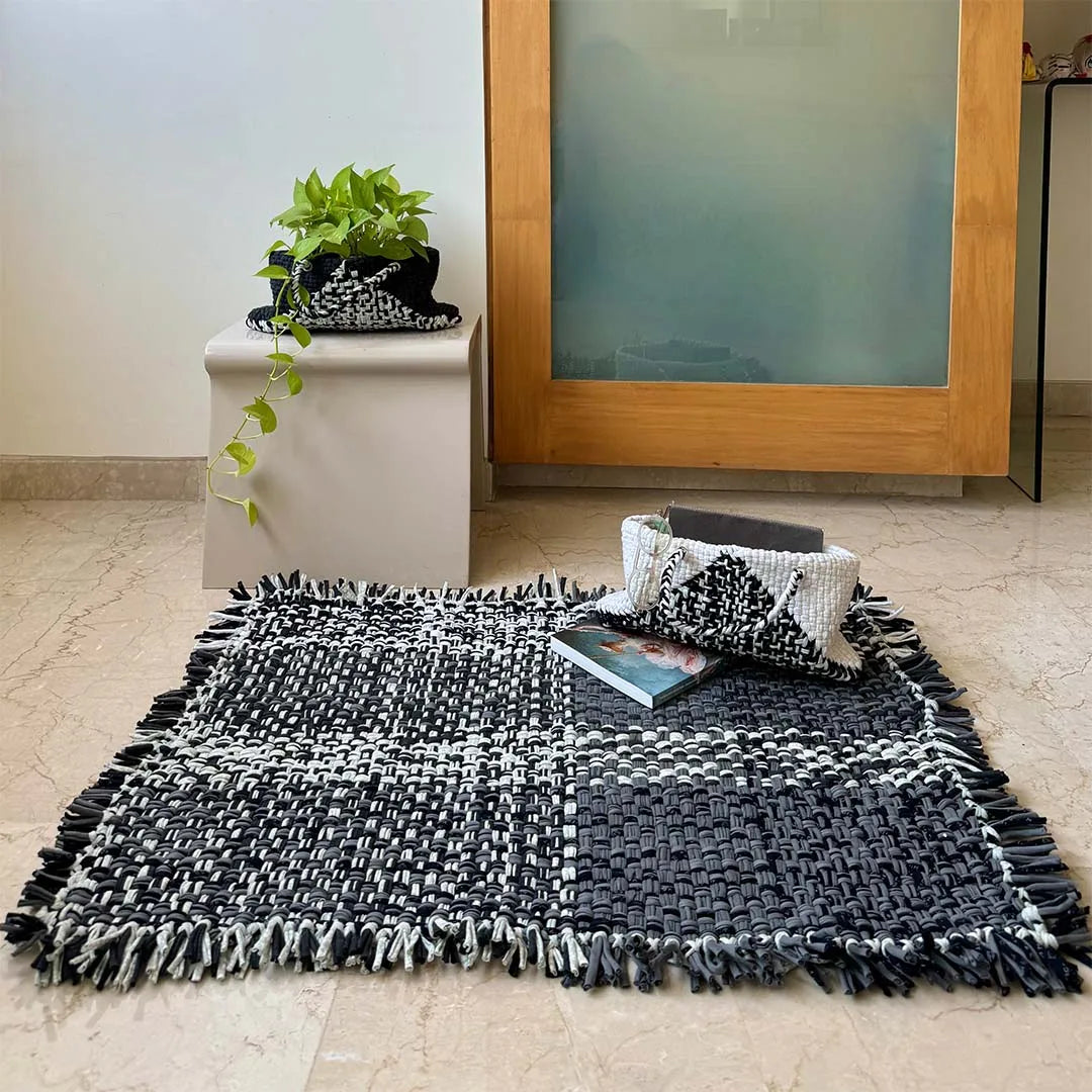 Image of Tassel Floor Rug / Throw Charcoal Grey Silver Grey