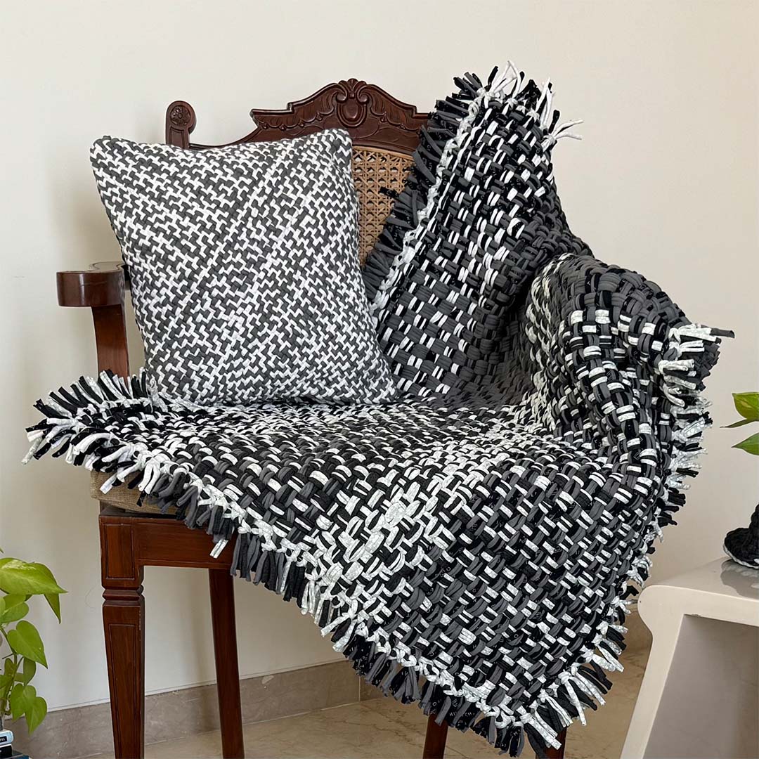 Image of Tassel Floor Rug / Throw Charcoal Grey Silver Grey