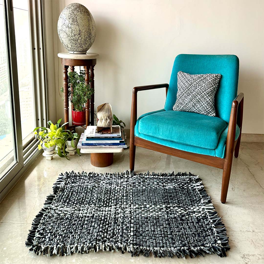 Image of Tassel Floor Rug / Throw Charcoal Grey Silver Grey