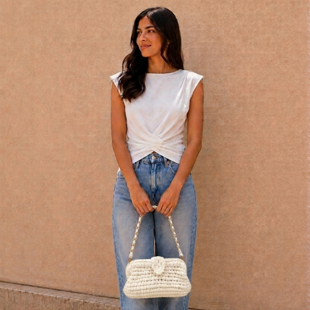 Crochet Snap Clutch | White / Hand or Shoulder Carry