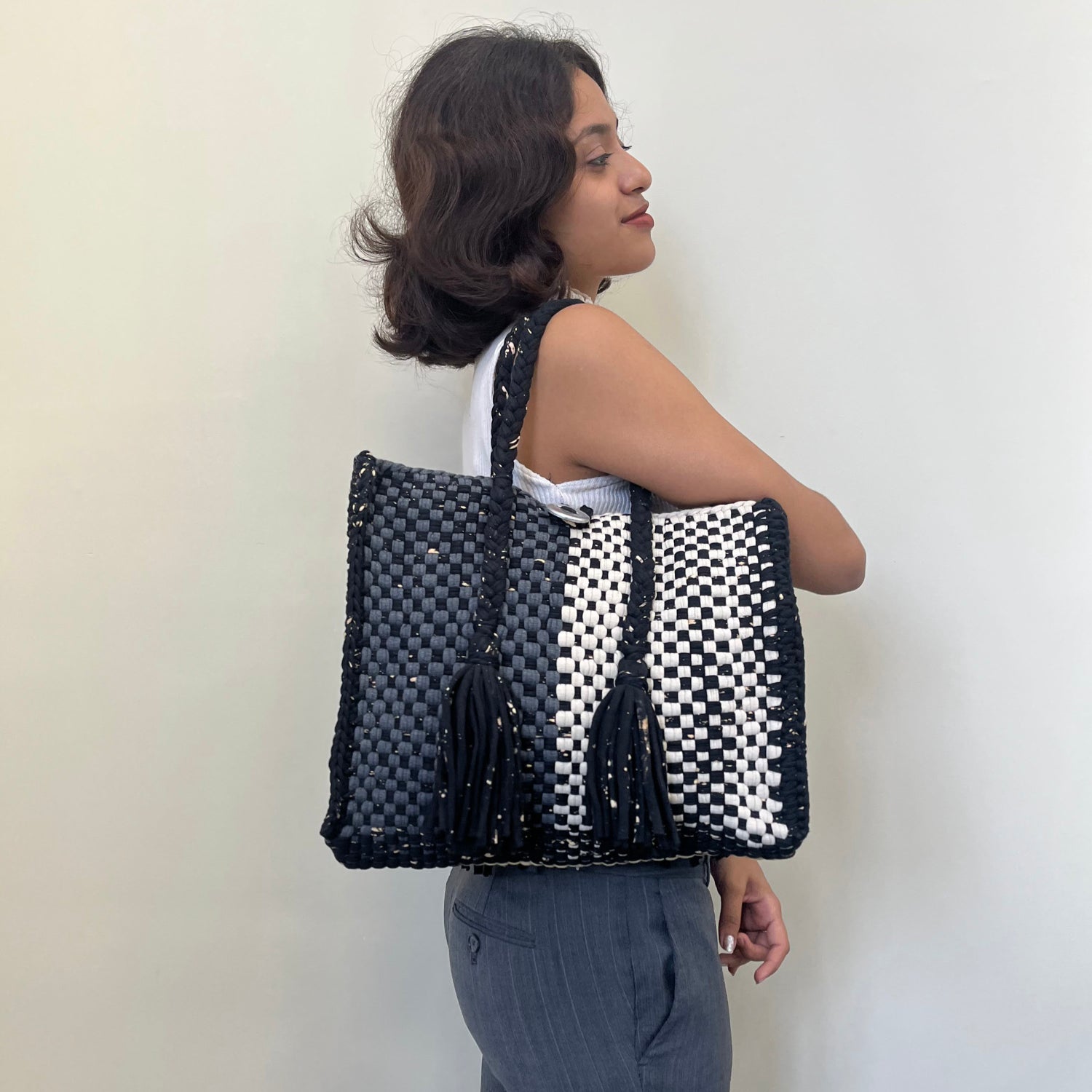 Image of Oversized Tote / Hand / Shoulder Carry charcoal beige silver grey