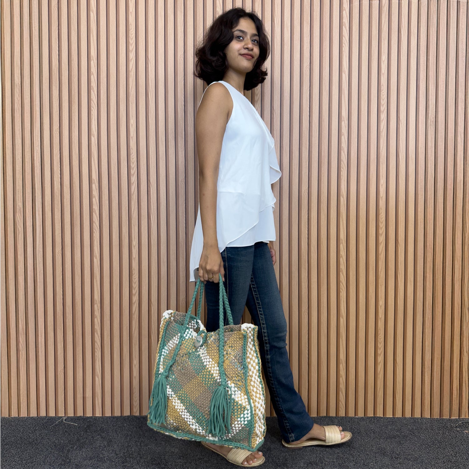 Image of Soft Tote | Hand Carry | Moss Green Beige Ivory