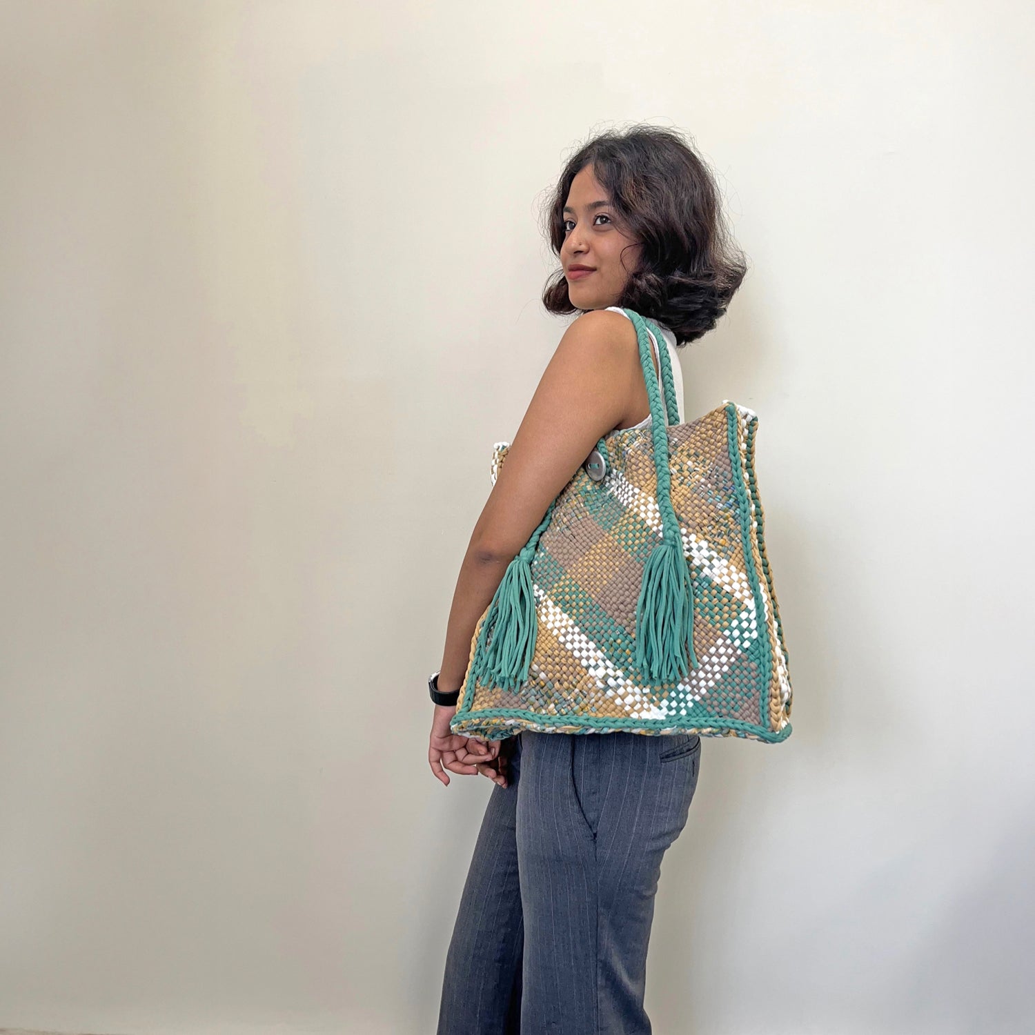 Image of Soft Tote | Hand Carry | Moss Green Beige Ivory