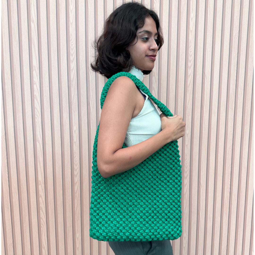 Image of Macrame criss-cross / Macrame Shoulder Tote Green | Shoulder carry