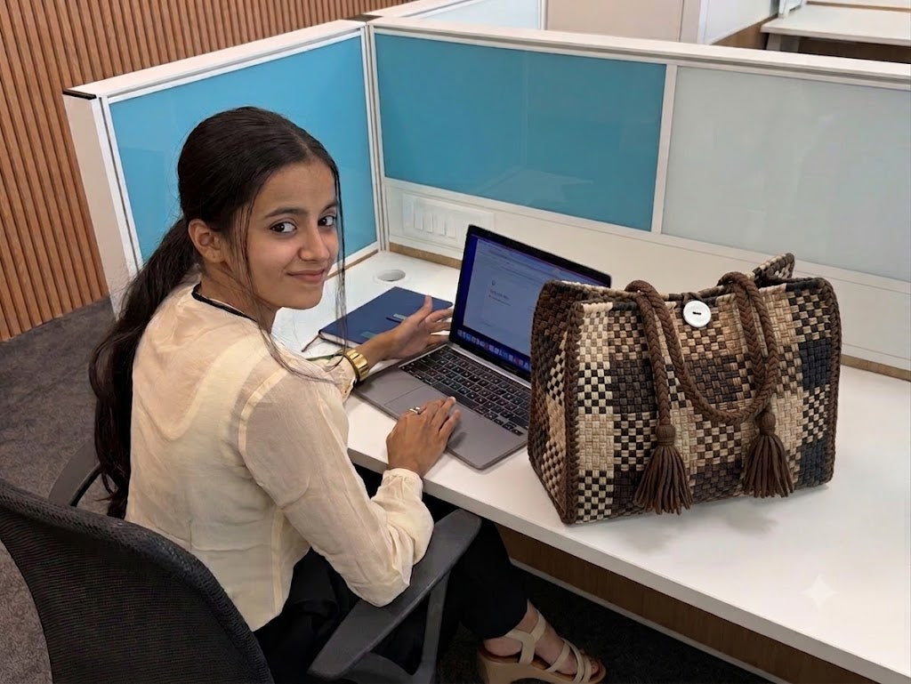 Oversized Tote / Hand / Shoulder Carry Shades of Brown
